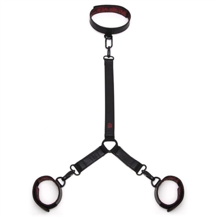Image de FSOG - Sweet Anticipation Collar and Wrist Cuffs
